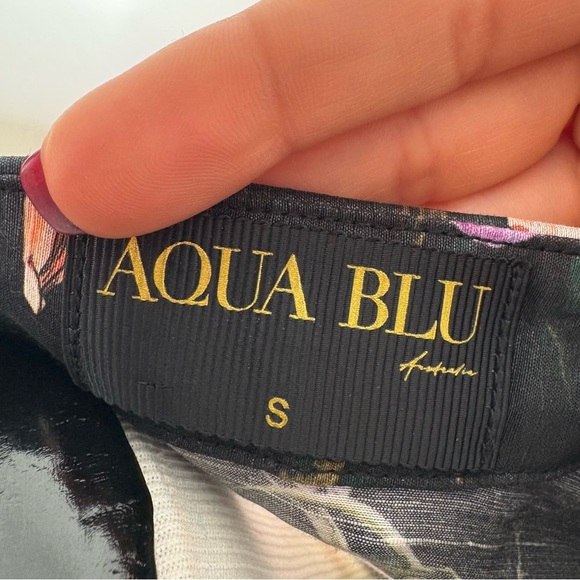 Aqua Blu Australia Tempest Vivien Top Floral Button Down Black Small Linen Silk - Picture 9 of 10